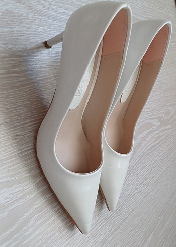 Diğer Beyaz Stiletto Topuklu Kadın Ayakkabı