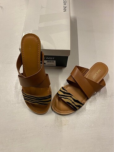 Nine West Şık Terlik