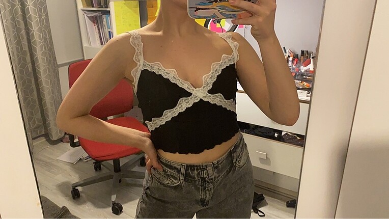 Shein Dantelli Crop