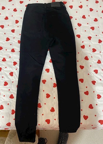 Düğmeli Siyah Dar Kesim Kadın Kot Pantolon - Görsel 6