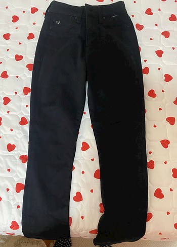 Düğmeli Siyah Dar Kesim Kadın Kot Pantolon - Görsel 3