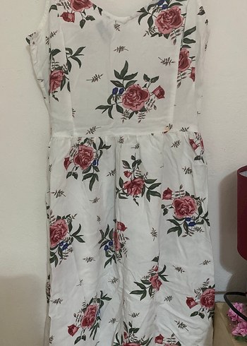 Çiçek Desenli Straplez Midi Bohem Elbise