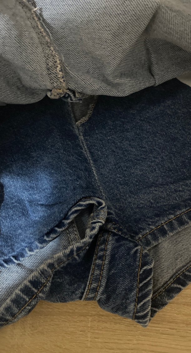 Düğmeli Koyu Mavi Kadın Mini Denim Şort - Görsel 4
