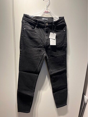 Zara Siyah skinny jean