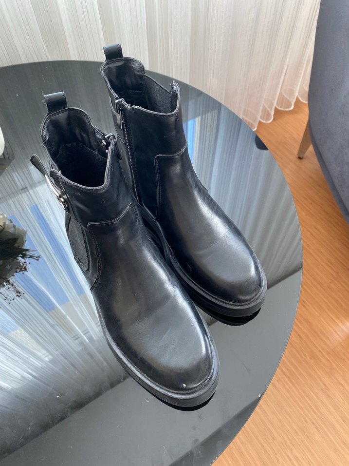 Deichmann Siyah Deri Tokalı Kadın Botu - Görsel 3