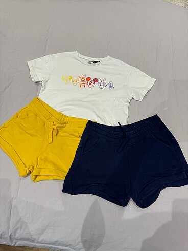 9-10 yaş benetton şortlar ve tşört