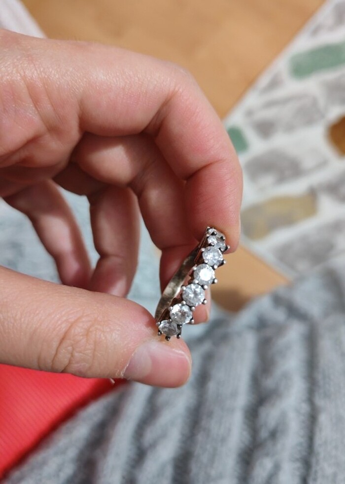 925 ayar zirkon 7 taş yüzük. - Görsel 2