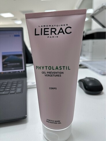 Lierac Lierac Phytolastic Çatlak Karşıtı Jel 200 ml