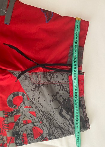 Desenli Kırmızı Erkek Mayo - Görsel 2