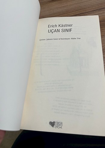 Erich Kästner - Uçan Sınıf - Görsel 2