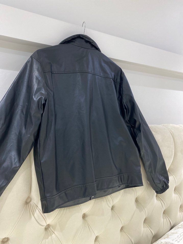 Düğmeli Siyah Kadın Deri Ceket - Görsel 2