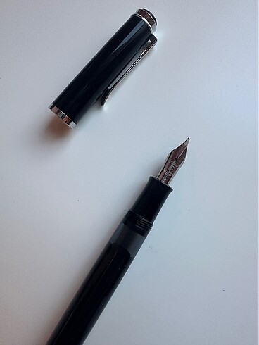  Beden Renk Pelikan M205