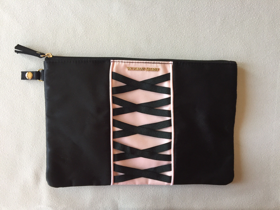 Victorias secret makyaj cantasi