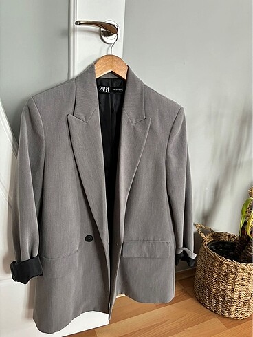 Zara Kruvaze Oversize Blazer