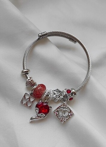 Pandora model bileklik 