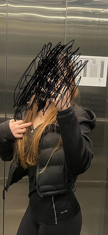 m Beden siyah Renk ZARA DOLGULU SISME SPOR CEKET