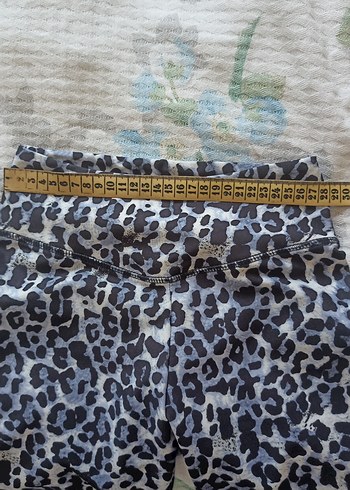 s Beden leopar Desenli Gri Yüksek Bel Mini Şort