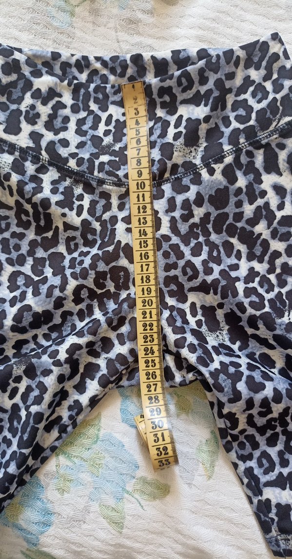 leopar Desenli Gri Yüksek Bel Mini Şort - Görsel 4