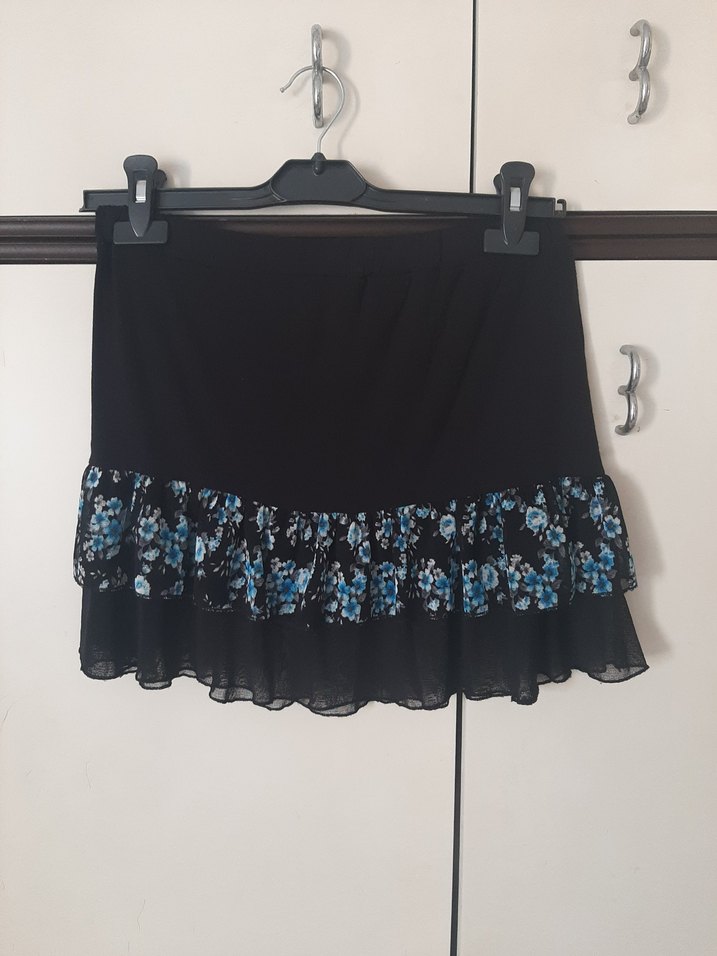 Fırfırlı Mini Etek - Görsel 3