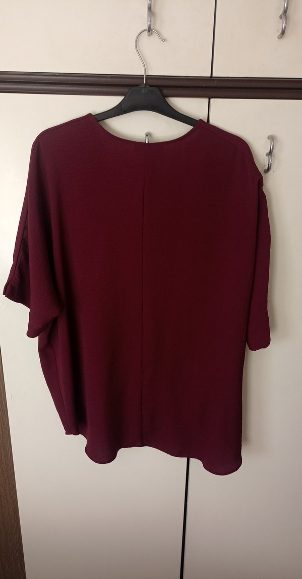 Bordo V Yaka Düğmeli Kadın Gömlek - Görsel 2