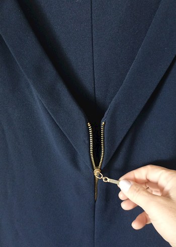 Lacivert V Yaka Midi Kalem Elbise - Görsel 3