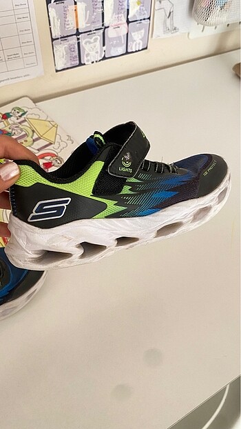 Skechers çocuk ayakkabısı