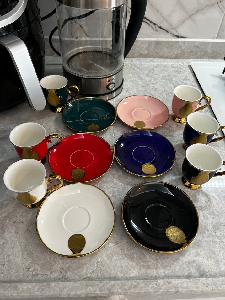 Altın Detaylı Renkli Seramik Fincan Seti - Görsel 3