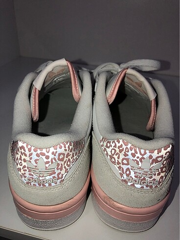 Adidas kadın ayakkabı - Görsel 5