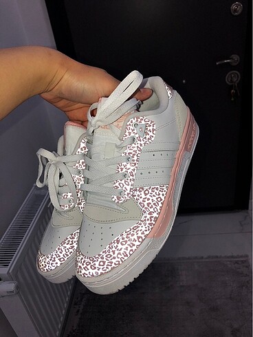 Adidas kadın ayakkabı - Görsel 9