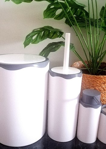 4'lü Dekoratif Banyo Seti