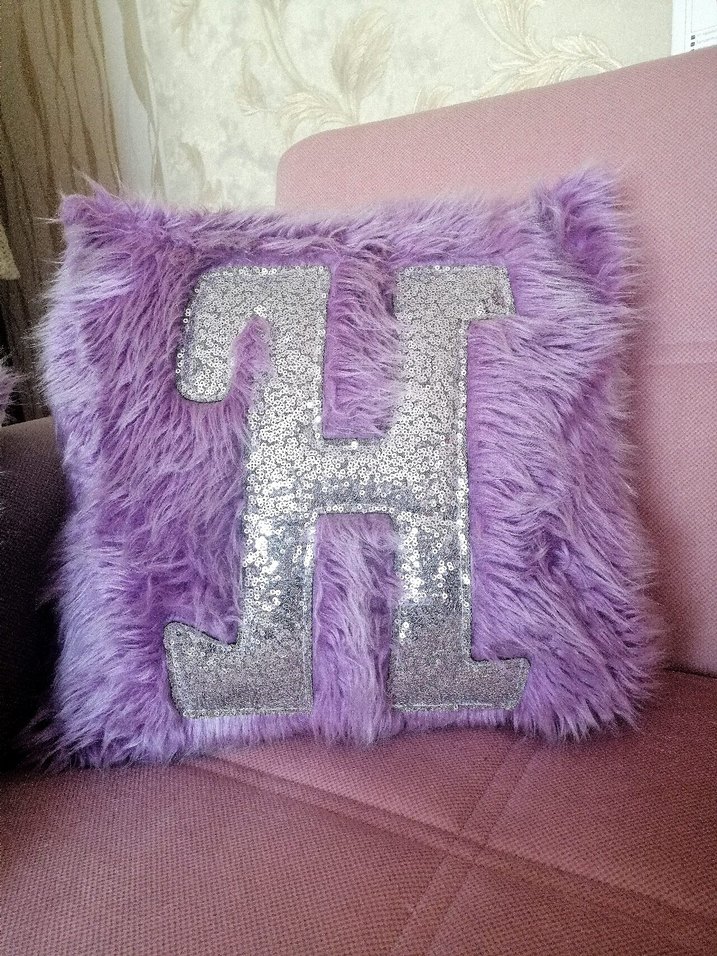 Lila Peluş Payetli Kırlent - Görsel 2