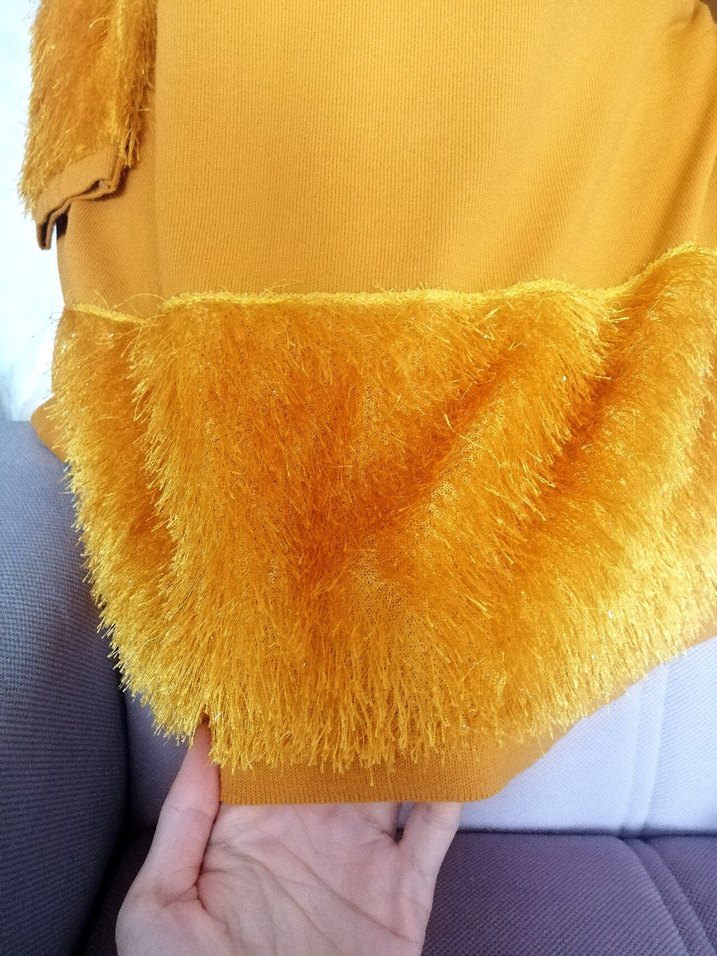 Püskül Detaylı Kadın Triko Tunik - Görsel 5