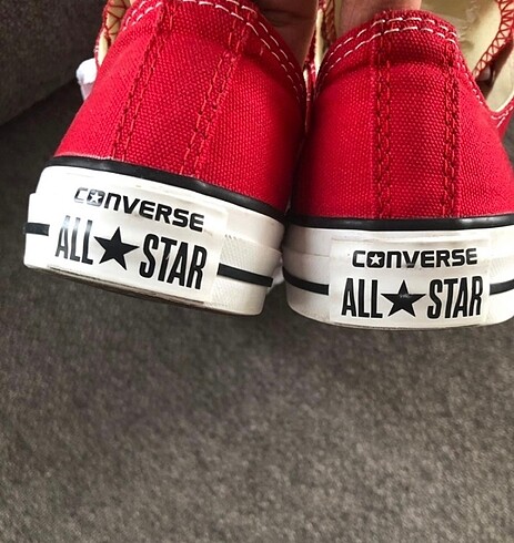 39 Beden Kırmızı converse