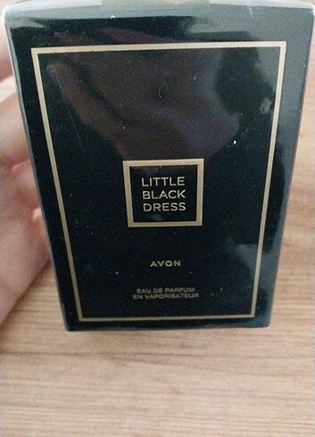 Beden Avon little black 50 ml bayan parfum