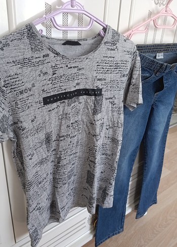 Gri Baskılı Tişört ve Kot Pantolon Takımı - Görsel 4