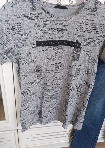 Gri Baskılı Tişört ve Kot Pantolon Takımı - Görsel 3