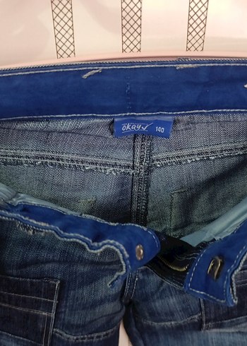 Baskılı Gri Tişört ve Mavi Denim Bol Kesim Jean - Görsel 2