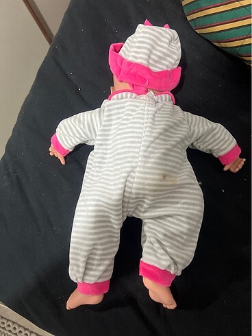  Beden Yeni doğmuş bebek boyunda