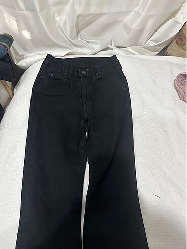Boy 90 bel 32 mavi pantolon yeni sıfır gibi