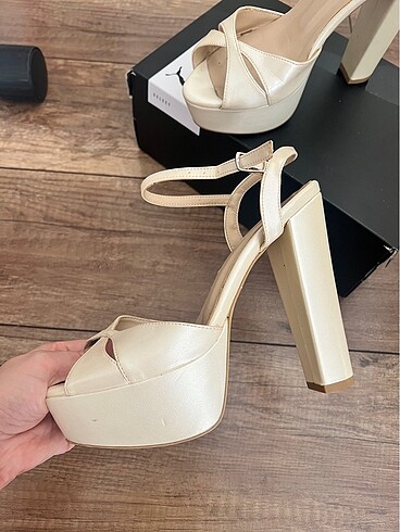Gelin ayakkabısı 15 cm