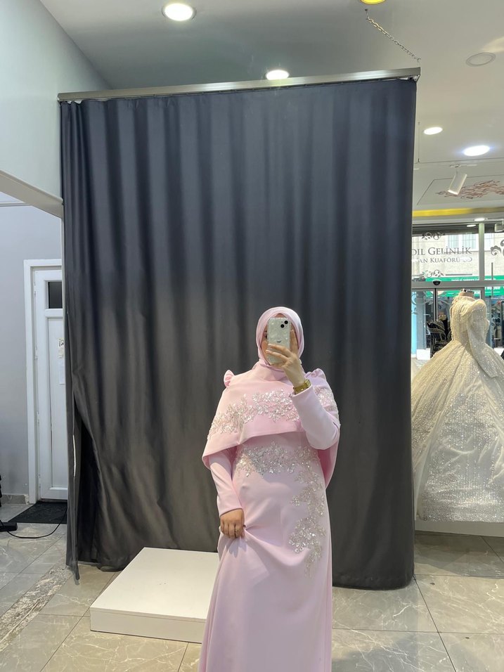 Pembe Drapeli Uzun Tesettür Abiye - Görsel 2
