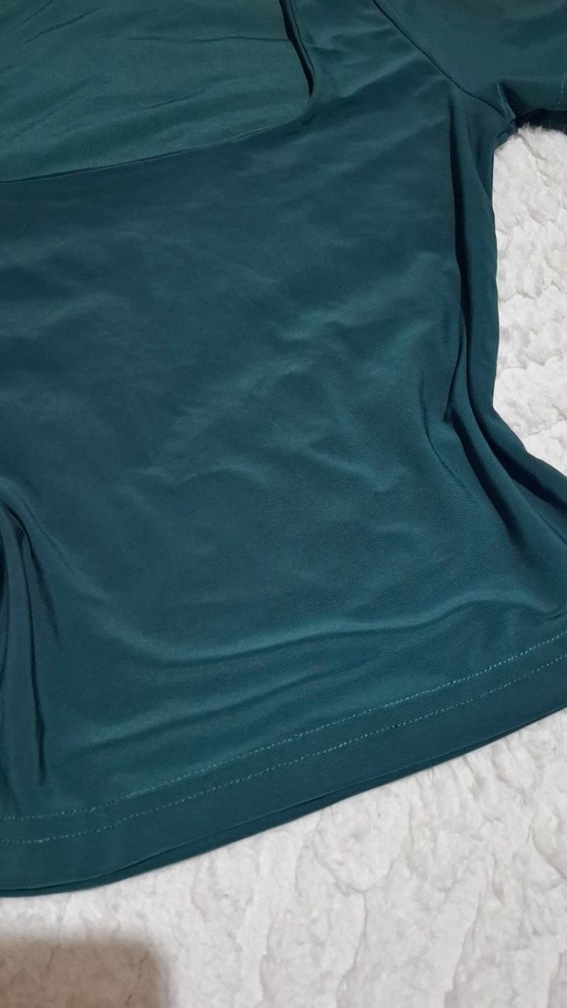 Yeşil kare yaka bluz - Görsel 2