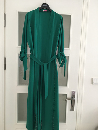 38 Beden yeşil Renk Yeşil abaya 38 beden 