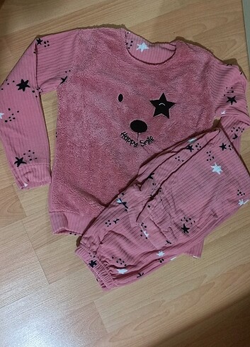 Diğer Peluş pijama takımı
