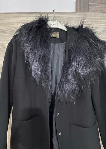 Siyah Uzun Kaban, Kürklü Yaka - Görsel 3
