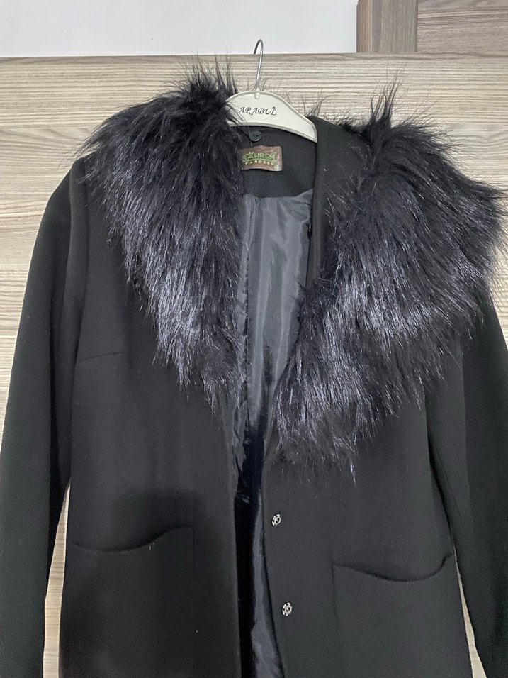 Siyah Uzun Kaban, Kürklü Yaka - Görsel 3