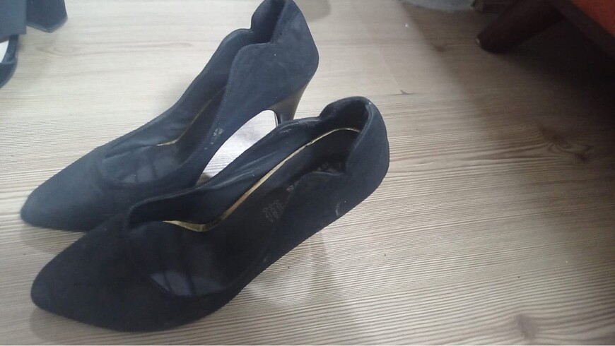 37 Beden Temiz stiletto