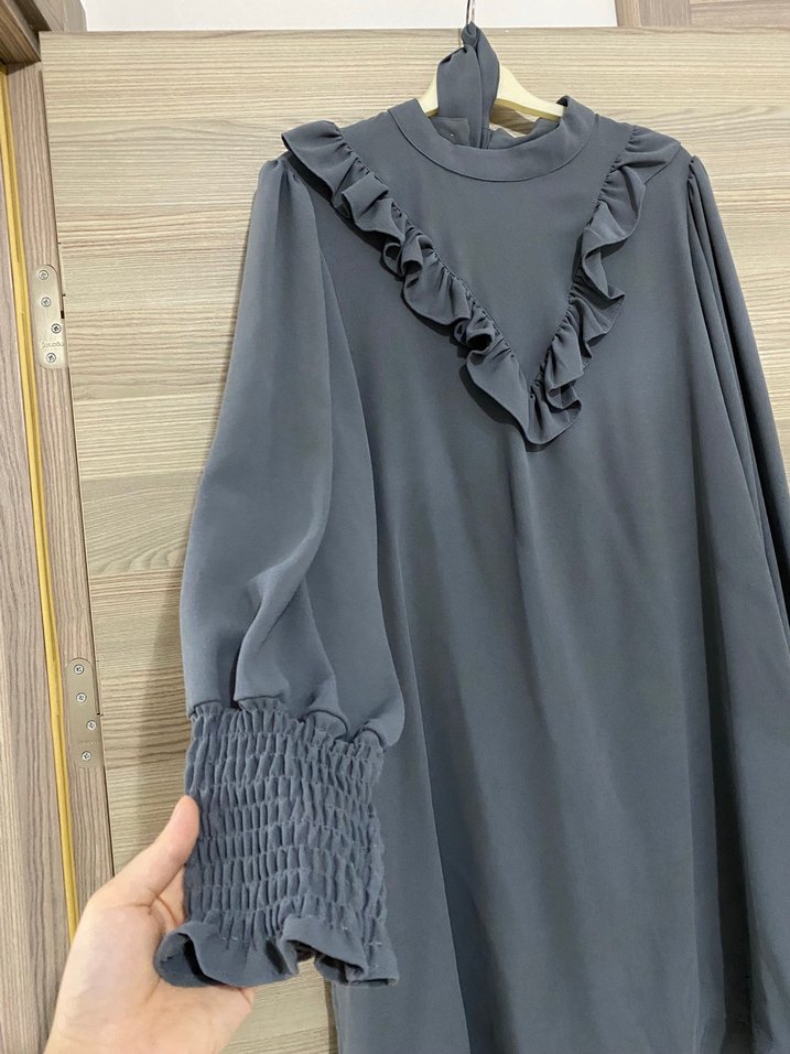 Fırfırlı Gri Tunik takım hiç giyilmedi sıfır ürün - Görsel 3