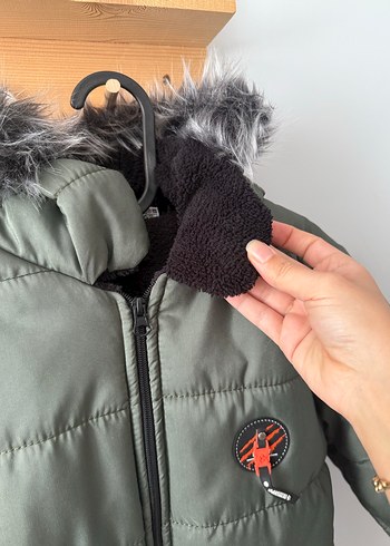Erkek Çocuk Kürklü Mont - Görsel 4