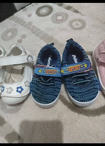 21 Beden 3 çift bebek ayakkabı